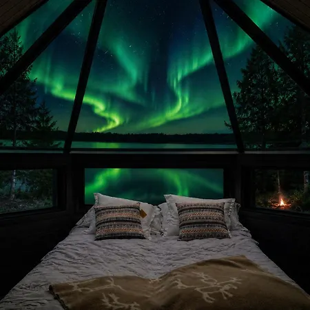 Private Aurora Glass Cabin & Lakeside Villa With Finnish Sauna Ranua