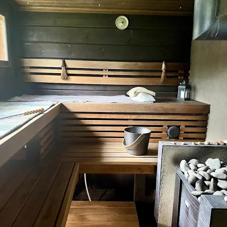 Private Aurora Glass Cabin & Lakeside Villa With Finnish Sauna Chalet *