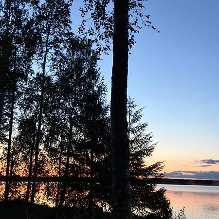 Private Aurora Glass Cabin & Lakeside Villa With Finnish Sauna Chalet *